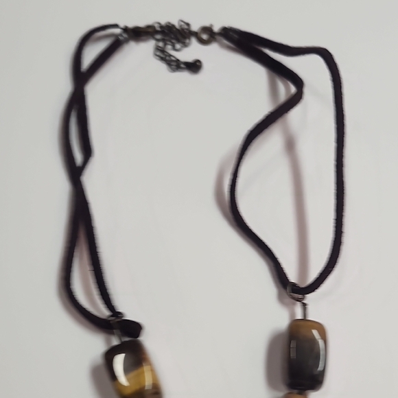 Avon Bronze Tone Medallion and Genuine Tiger's Eye Necklace Vintage Boho - Picture 4 of 6